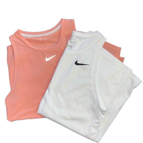 Nike Dri-FIT One Luxe Women's Standard Fit Tanks size xs - Picture 1 of 9